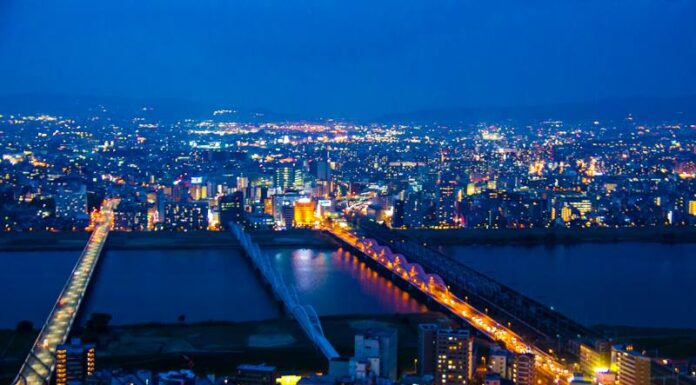 Umeda Sky Building แลนมาร์คสวยๆ ของโอซาก้า