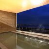 ผ่อนคลายกับออนเซ็นวิวอ่าวโอซาก้าที่ Aqua Ignis Senshu Onsen - Image 3