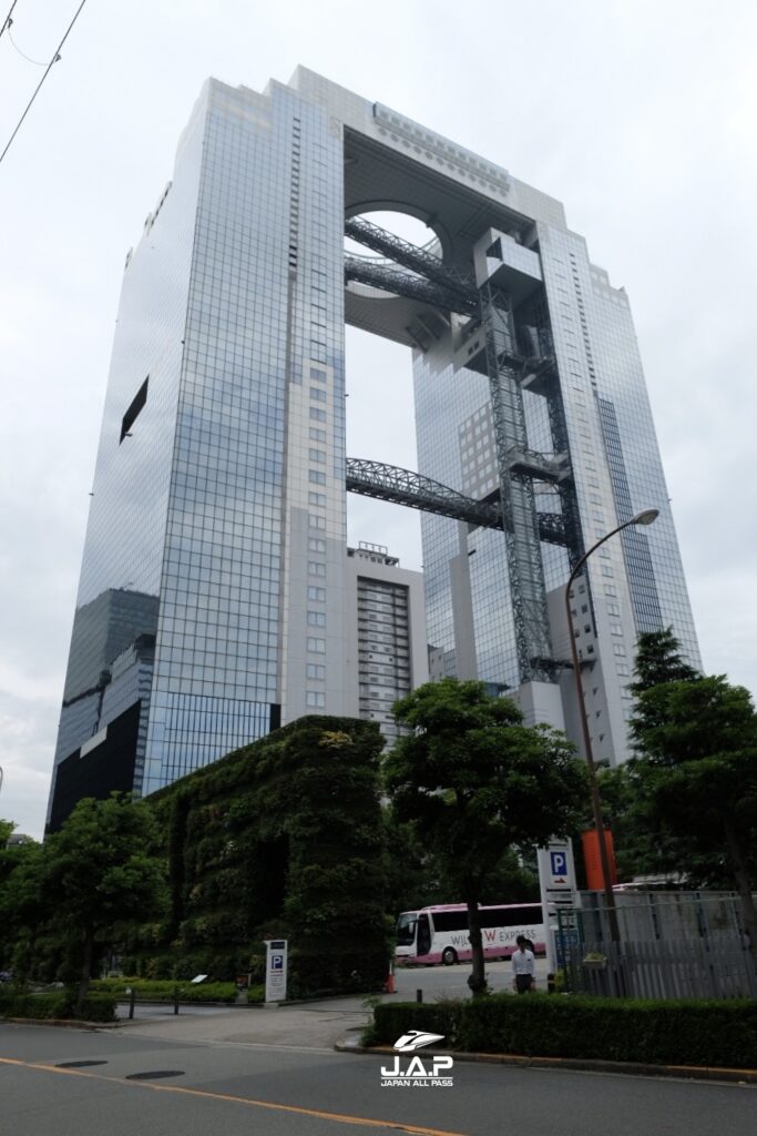 Umeda Sky1 1