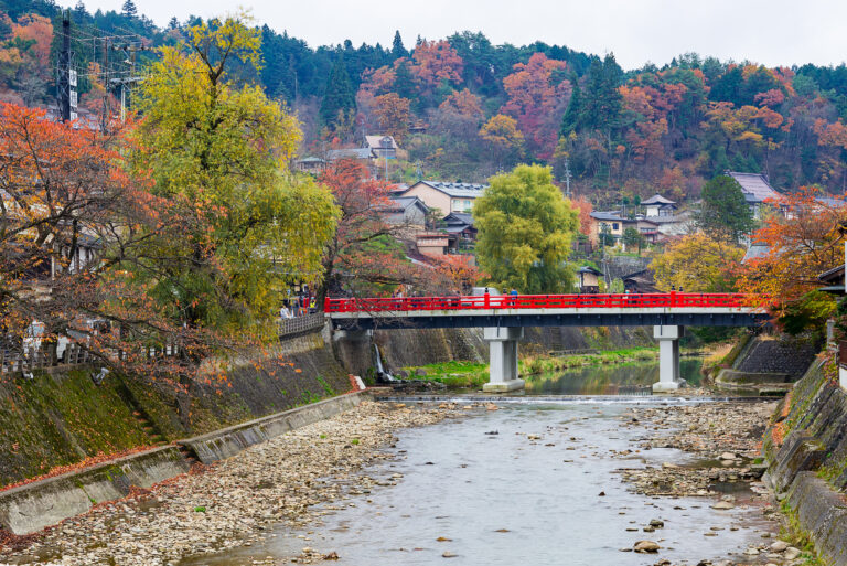 สะพานนาคะบาชิ (Nakabashi Bridge)