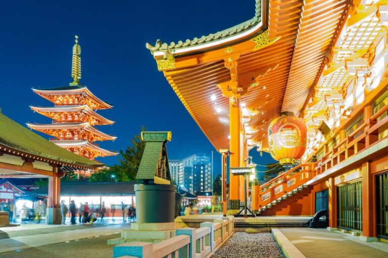 วัดเซ็นโซจิ (Sensoji Temple)