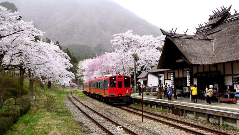 Tohoku Yunokamionsen Station